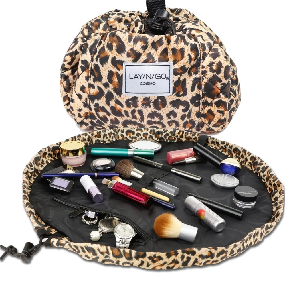NWT Lay/N/Go washable cosmetic Organizer.